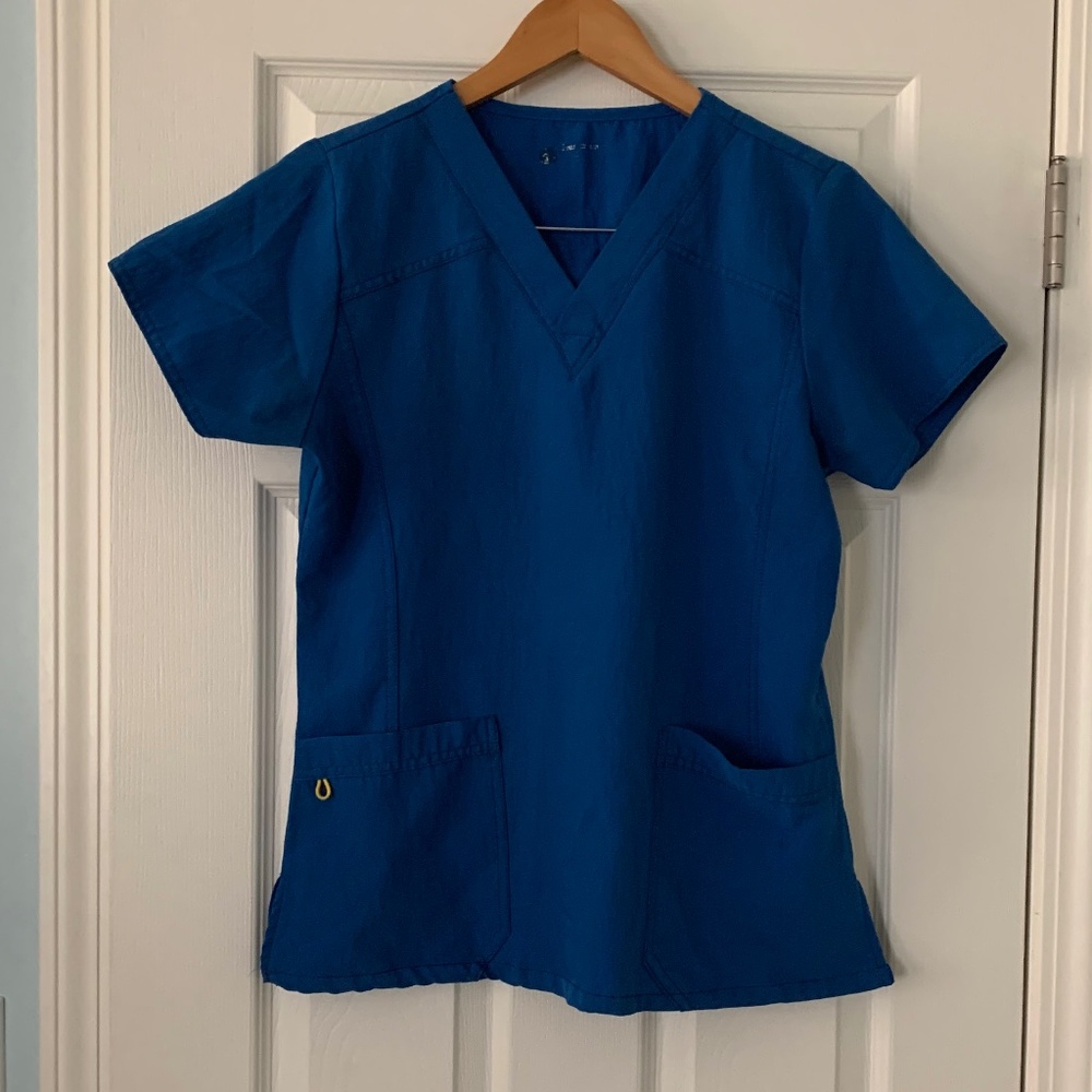 WonderWink Women’s scrubs